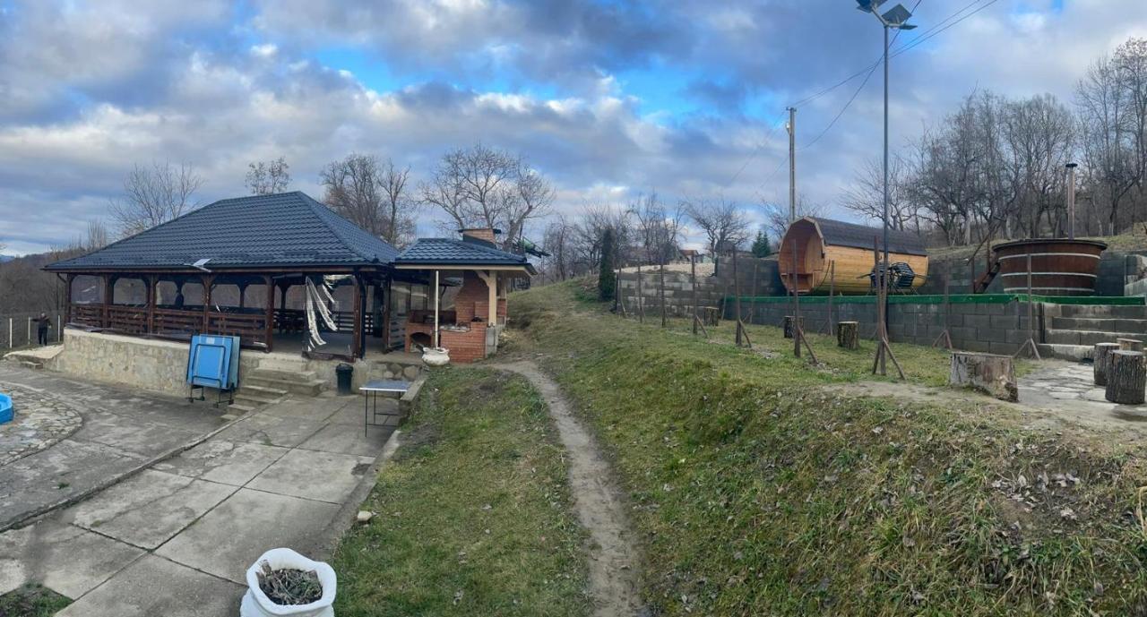 Вілла Casa Radu Lui Anghel Barbuletu Екстер'єр фото